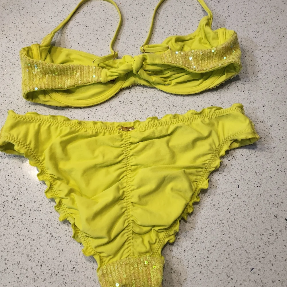 Luli Fama Chasing Stars Balconette Bikini Medium - Picture 10 of 15